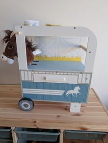 Toy Horsebox