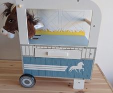 Toy Horsebox