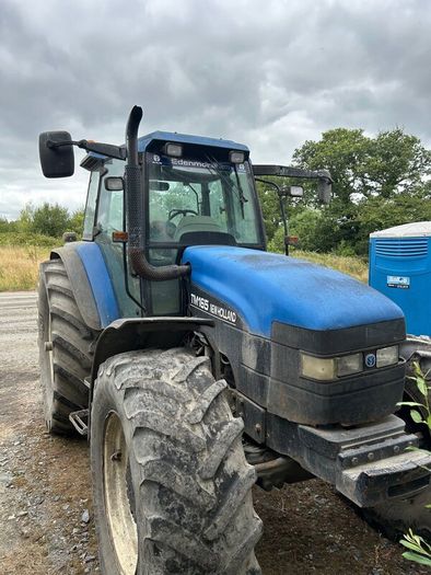New Holland TM 165 ultra  2003