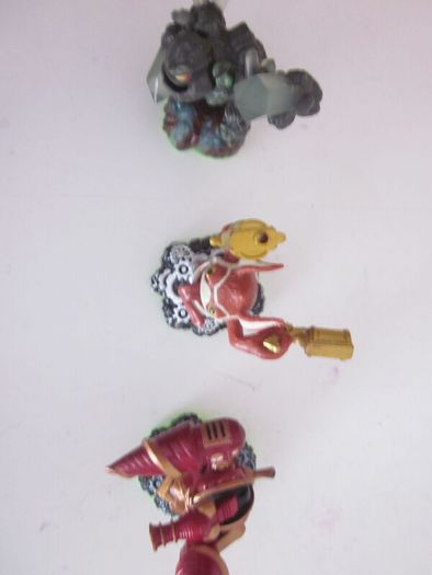 Six Skylanders Spyros Adventure Figures