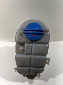 Audi A4 B8 2011 Coolant Reservoir Expansion Tank Bottle 4G0121403D A3l3b528g