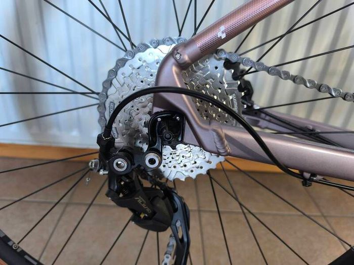 cube access Pro Woman bicycle