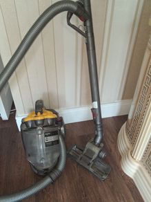 dyson hoover