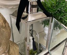 ShabbyChic Lantern with Accessories
