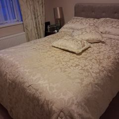 Quilted bed Throw