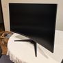AOC 32 QHD Curved Gaming Monitor 165Hz Excellent Condition Image 5