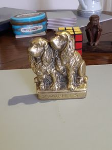 Dog ornament brass spaniels
