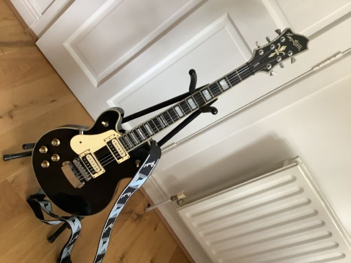 Lefthanded Hagstrom  Swede  Les Paul. +as New Case.