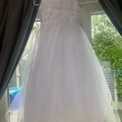 Communion dress