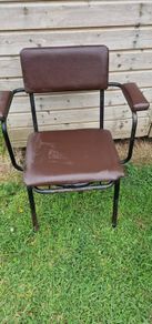 commode chair