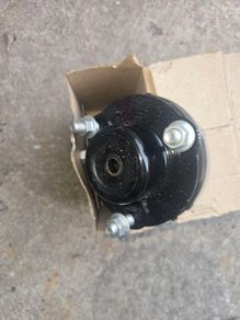 Toyota Hilux Top mounts