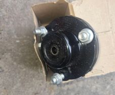 Toyota Hilux Top mounts