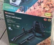 petrol leaf blower