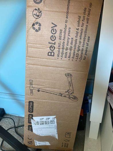 Kids scooter - new unboxed