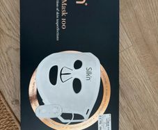 LED face mask