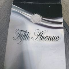 Stunn8ng New Fifth Avenue Photo Frame