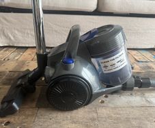 Russell Hobbs Vacuum Cleaner