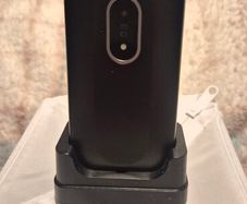 Doro Leva L20 Flip Phone