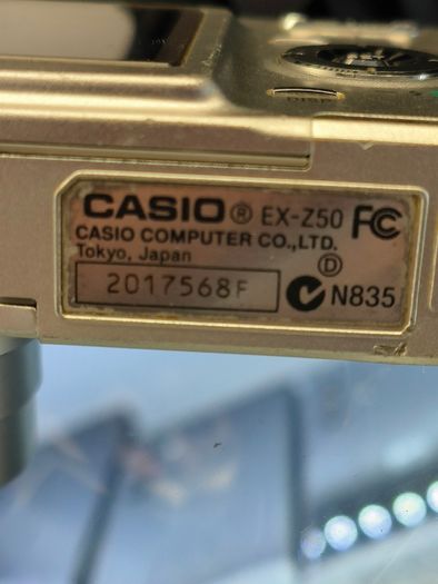 Casio EXILIM EX-Z50 Digital Camera 5 Megapixel 3x Optical Zoom 5.08 cm (2 Inch) Display