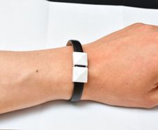 Guess wrist bracelet