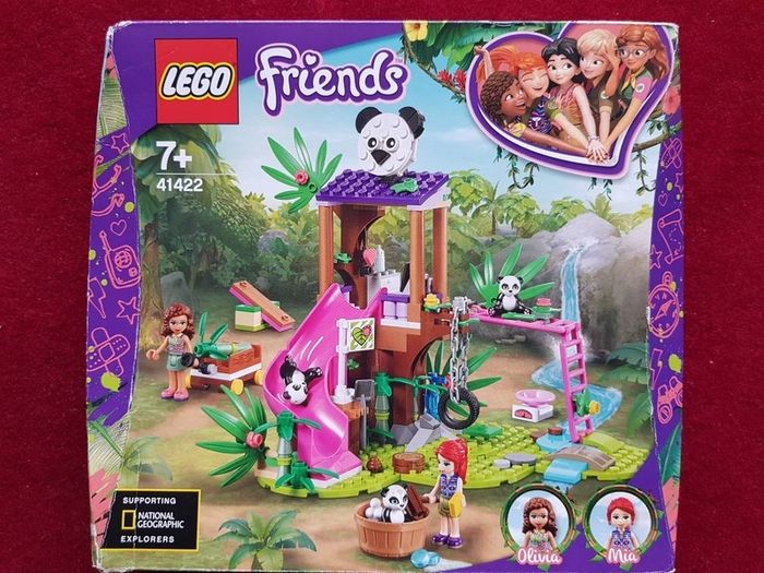 LEGO Friends Panda tree house 41422