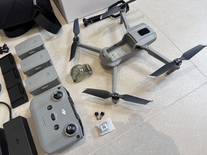 DJI Mavic Air 2 Fly More Combo
