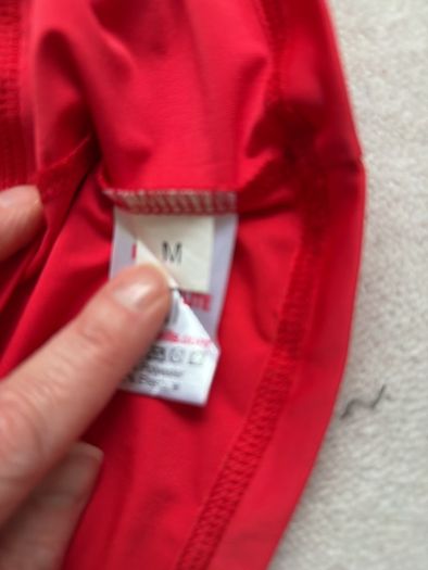 O Neills red size M rash vest