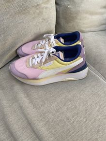 Puma trainers