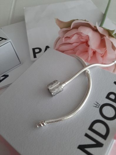 New pandora necklace with sparkling cubic zirconia clasp