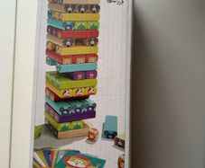 Animal stacking game
