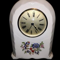 Large Royal Tara clock 8"