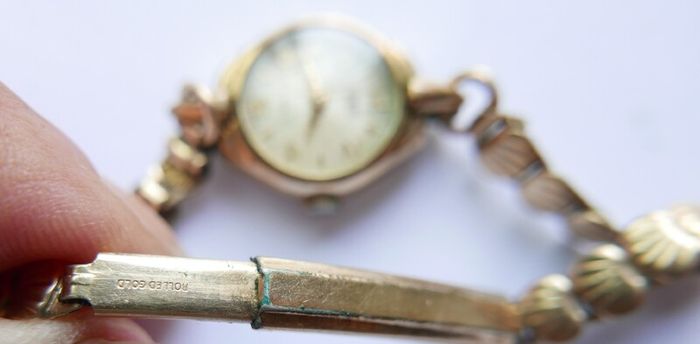 Vintage Medana Lever 10ct Rolled Gold Swiss Ladies Watch, 17 Jewel Movement, Gold Dial (in Working Order)
