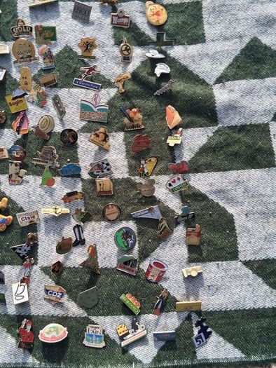 900 Vintage Enamel Pin Badges(rrp 1800-2500 euro)