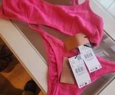 Bikini Pink H&M.