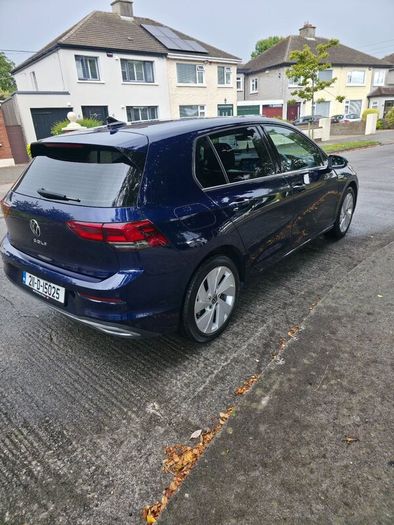 Volkswagen Golf 2021