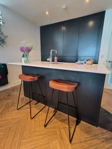 bar stool