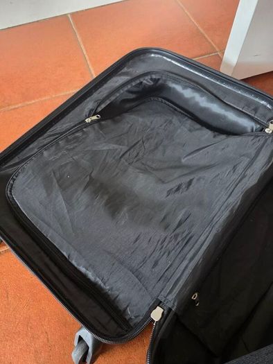 Cabin suitcase