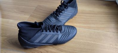 Adidas Predator 18.3 Size 8 Football boots
