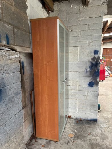 Large Storage Press with Shelves