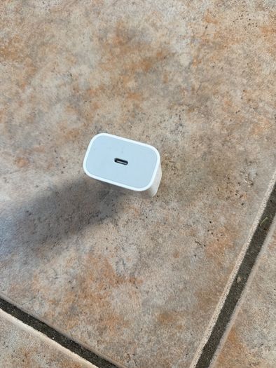 Apple 20W USB-C Power Adapter Genuine A2305 Brand New