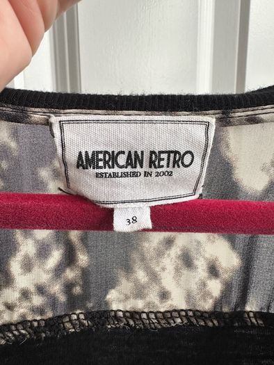 American retro oversized top