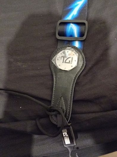 TGI guitar strap