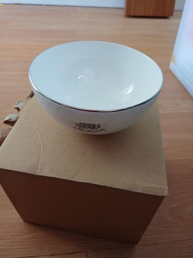 NWT Four Wedgwood White Cereal Bowls