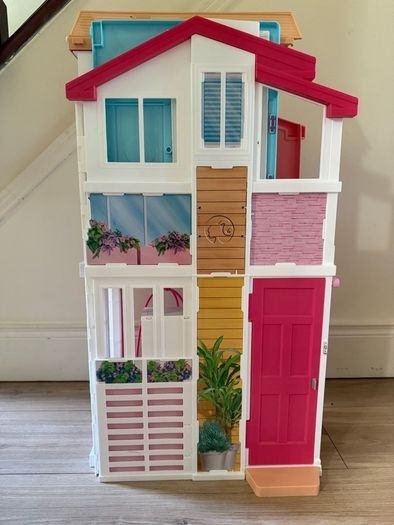 Barbie house