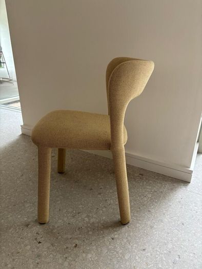 6x yellow/light mustard dining chairs