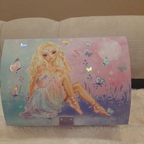Two beautiful jewellery box