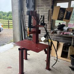 Log splitter