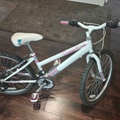 Raleigh Krush 24inch Girls Bike