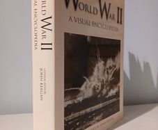 World War II - A Visual Encyclopedia edited by John Keegan