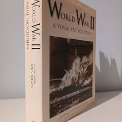 World War II - A Visual Encyclopedia edited by John Keegan